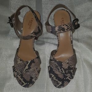 Crown Vintage Shoes Size 8.5